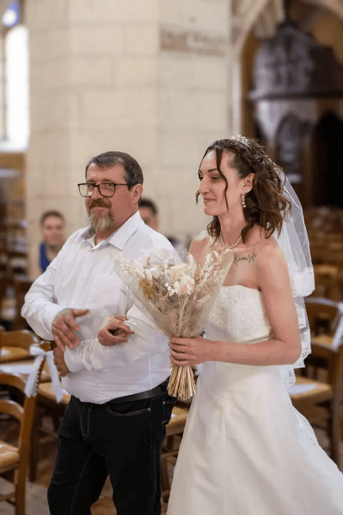 La mariée avec son père