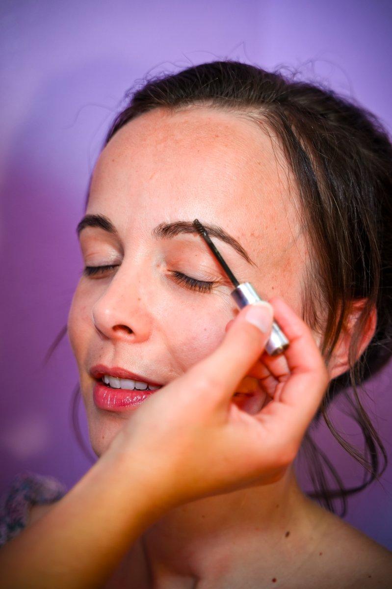 Maquillage des sourcils pour le mariage